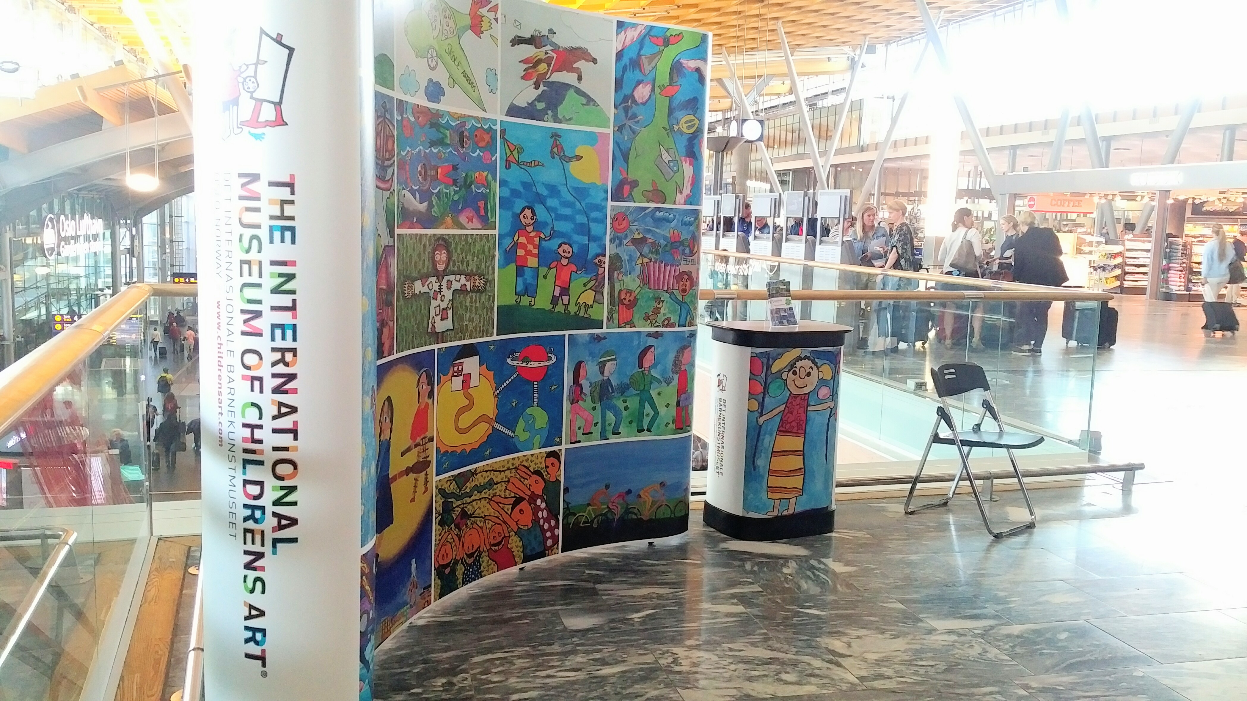 Children’s Art and good facilities for families with children throughout the year at Oslo Airport. post thumbnail image